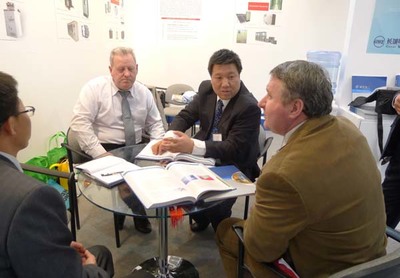 長城電工亮相2013年德國漢諾威工業展，環保咨詢服務引關注